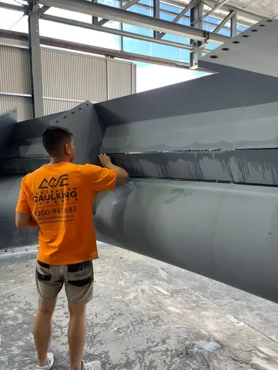 Professional caulking techniques and building maintenance guide - common problems and solutions Sydney