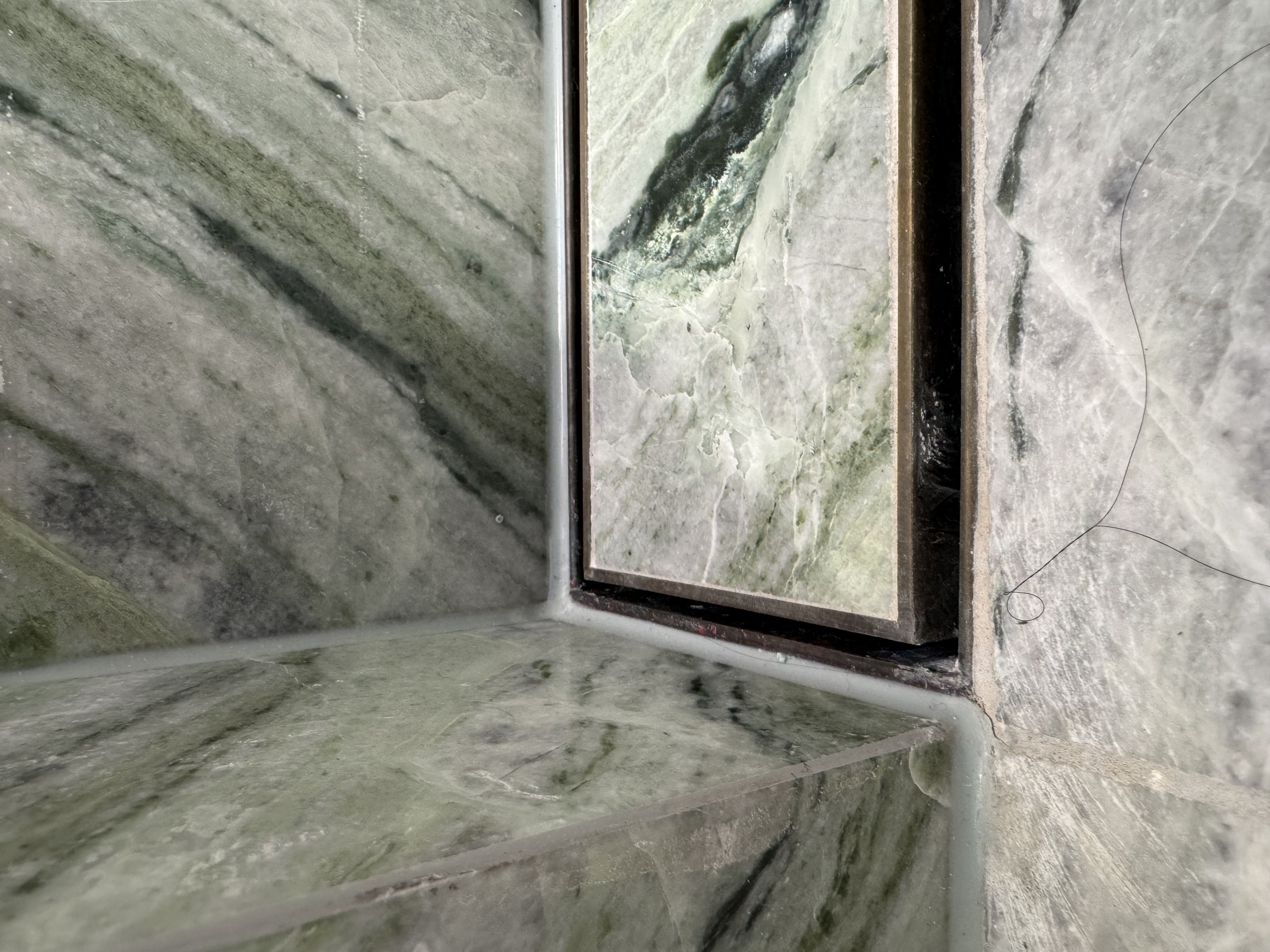 Professional marble shower and bathtub caulking sealing in Mosman project